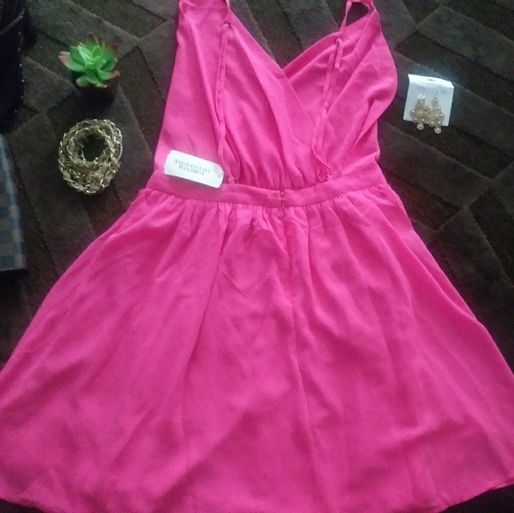 Hot Pink Dress - Picture 3 of 4
